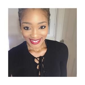 Meet your Posher, Ebony